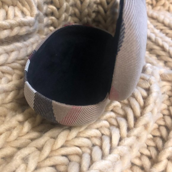 Pre-Owned-BURBERRY Hard Case for Glasses. Classic Burberry Pattern. - Picture 6 of 7